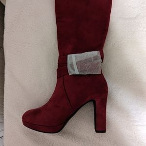 Impo Red "Owana" Boots size 8 Brand New